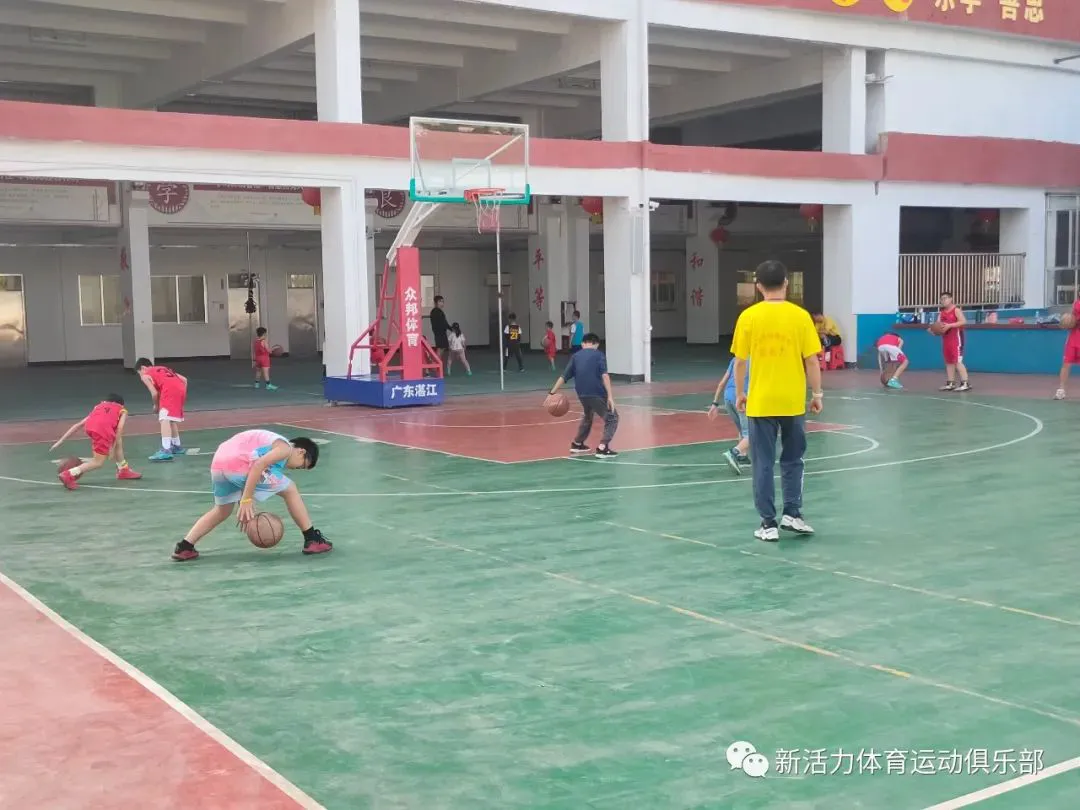 如何在篮球训练中有效应对压力?_0